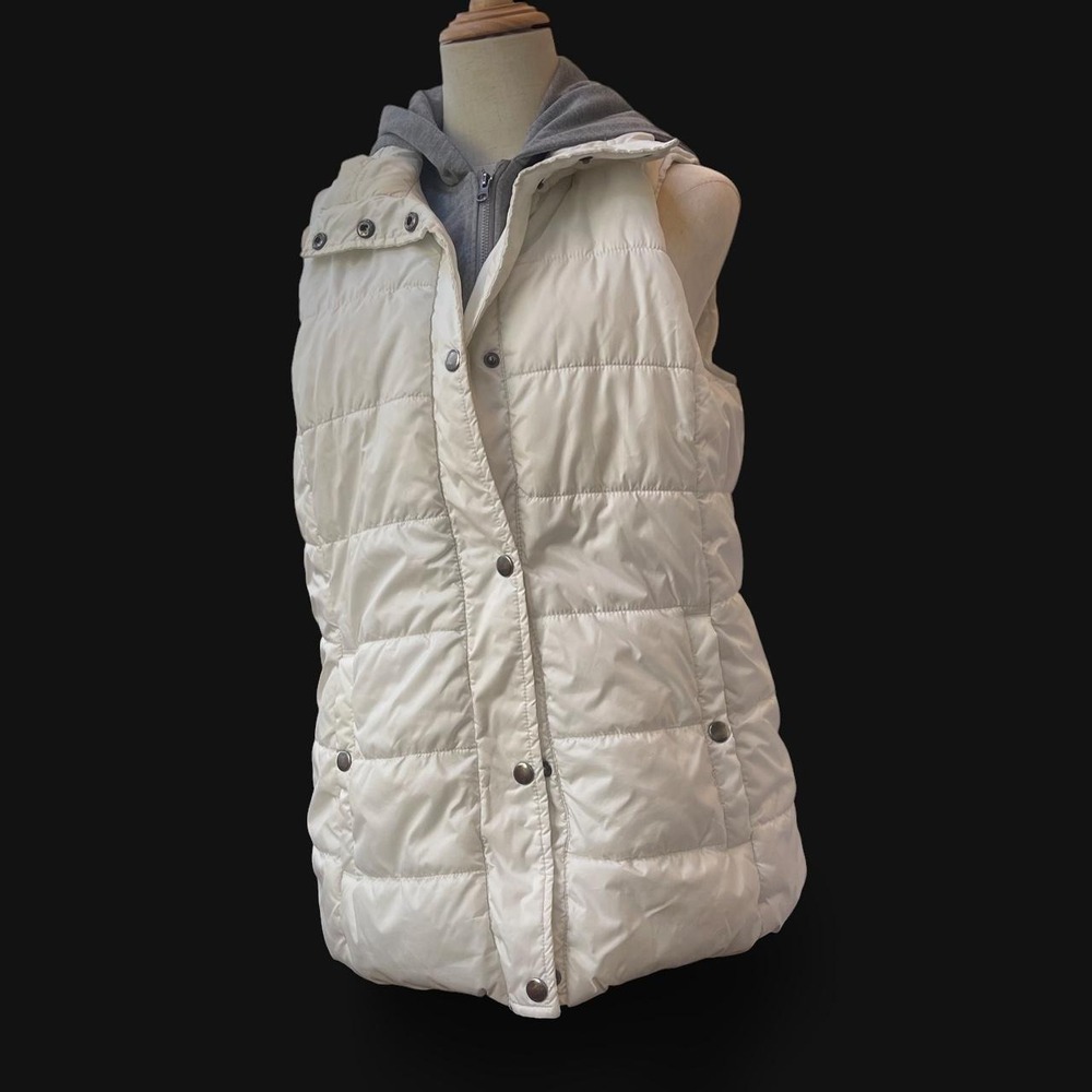 Arizona cream puffed with hood